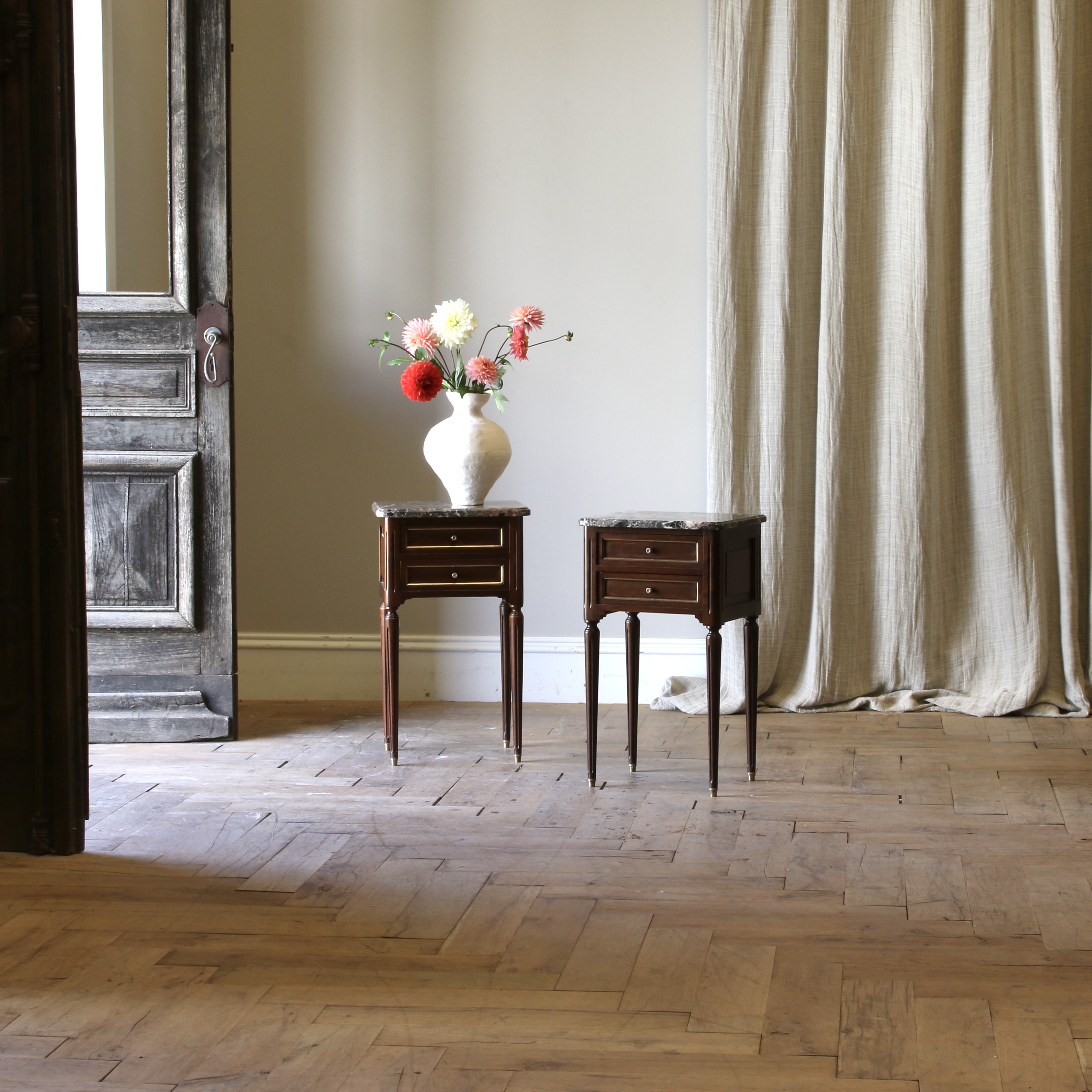 153-33 - Pair of Louis XVI Bedsides